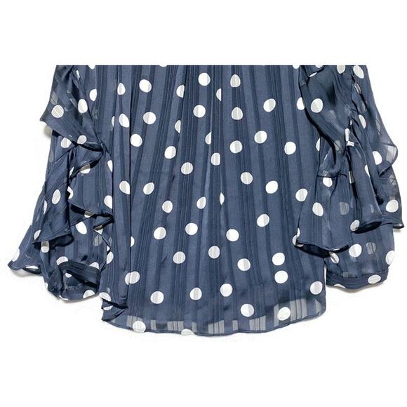 Chicos Polka Dot Pleat-Sleeve Top Women's Size 1P (8 Medium Petite) Loose Fit - Picture 6 of 7